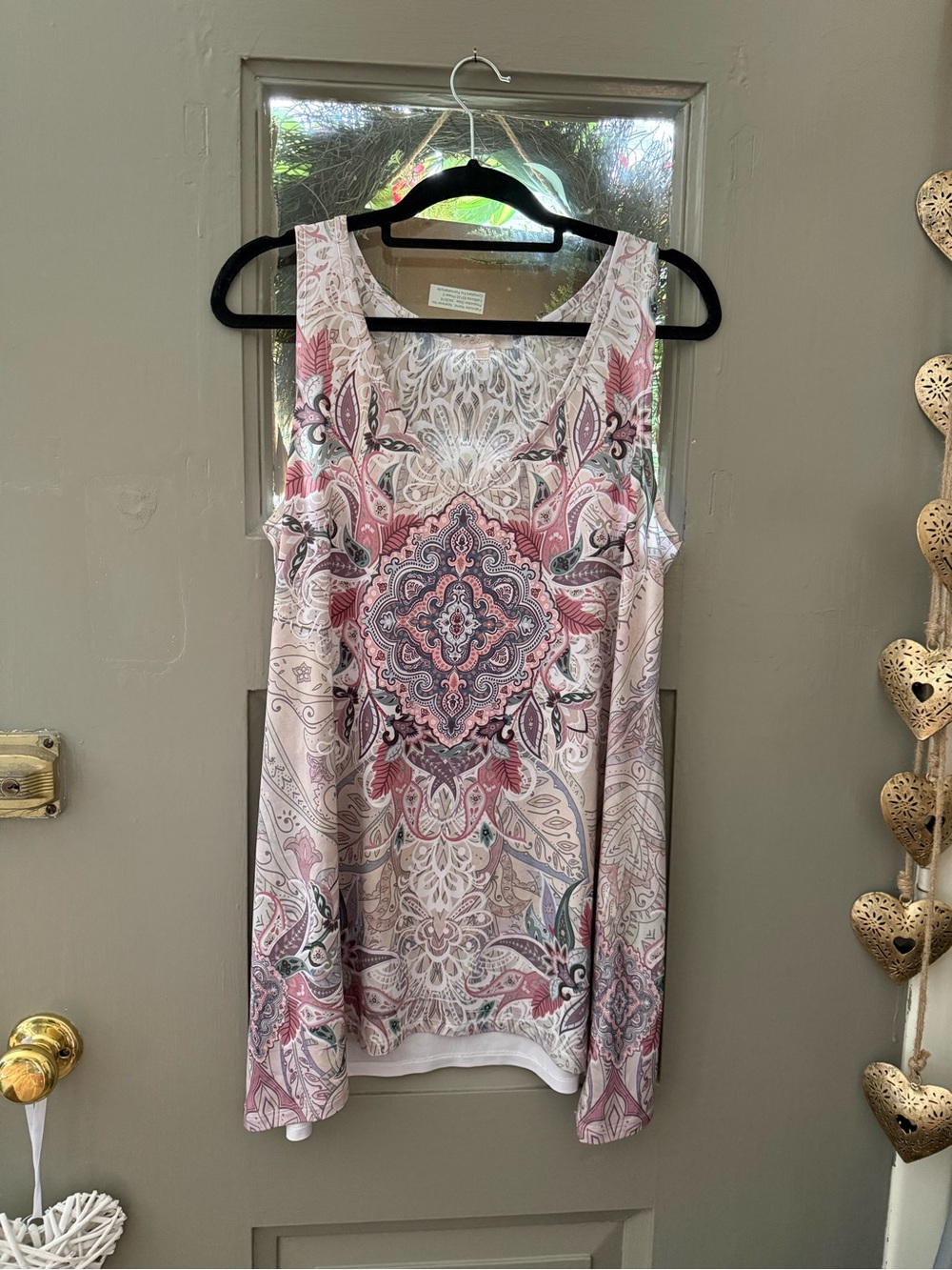 G Collection Pink Lavendar Paisley Medallion Flowing long tank